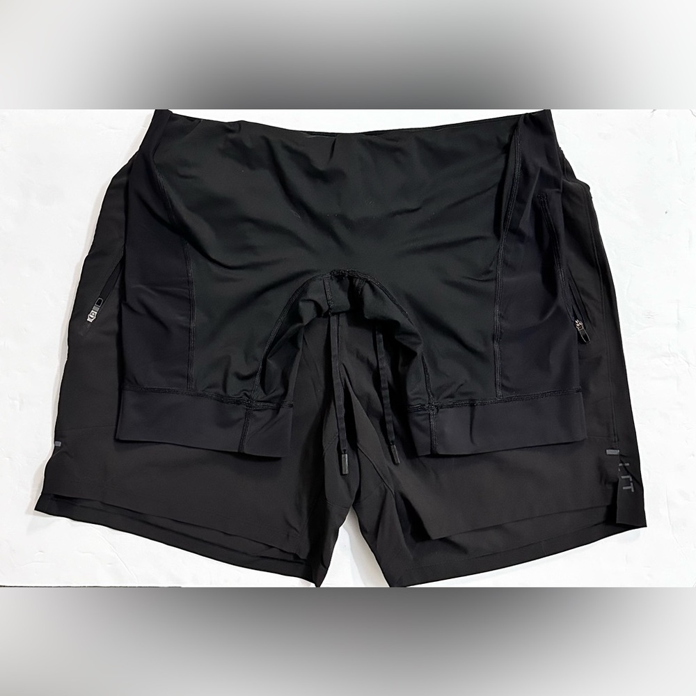Lululemon Licence to Train Lined Short 7" - Picture 13 of 13